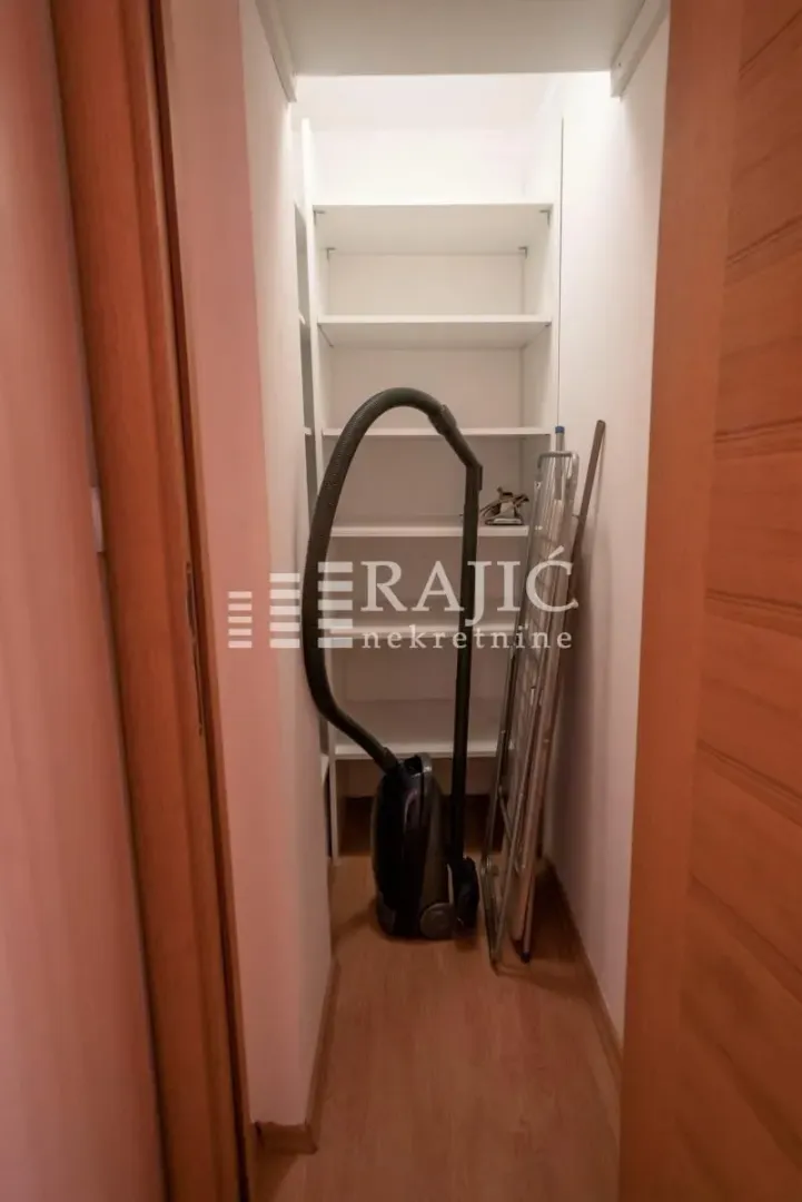 Rent, three bedroom apartment, 110m², Vukov Spomenik, Zvezdara Sve Podlokacije