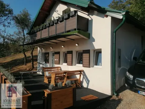 Stan in Sremska Kamenica