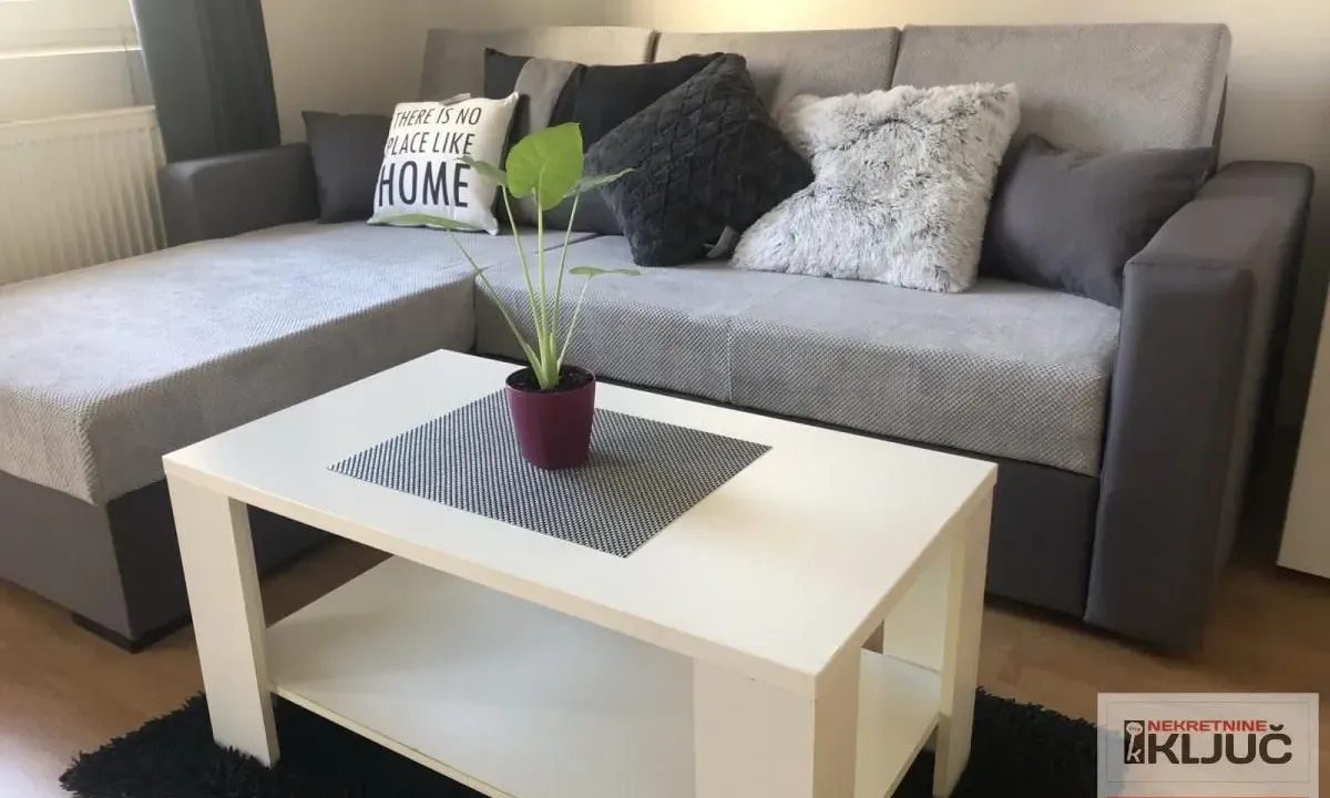 Rent, studio apartment, 28m², Socijalno, Novi Sad Sve Podlokacije