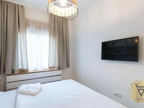 Izdavanje, jednosoban stan, 43m², Južni Bulevar, Vračar Sve Podlokacije - image 9