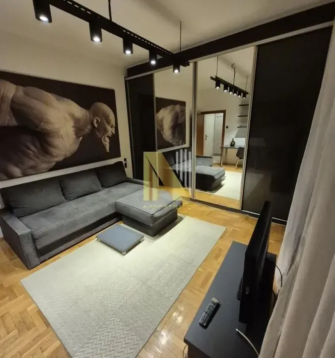 Izdavanje, garsonjera, 27m², Grbavica, Novi Sad Sve Podlokacije