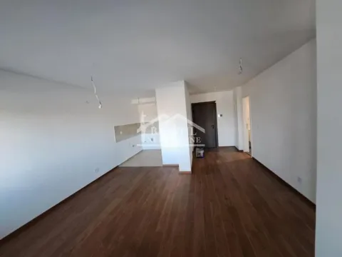 Prodaja, trosoban stan, 72m², Hala Pionir, Palilula Sve Podlokacije - image 3