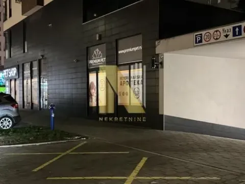 Rent, parking/garage, 12m², Adamovićevo Naselje, Novi Sad Sve Podlokacije - image 3