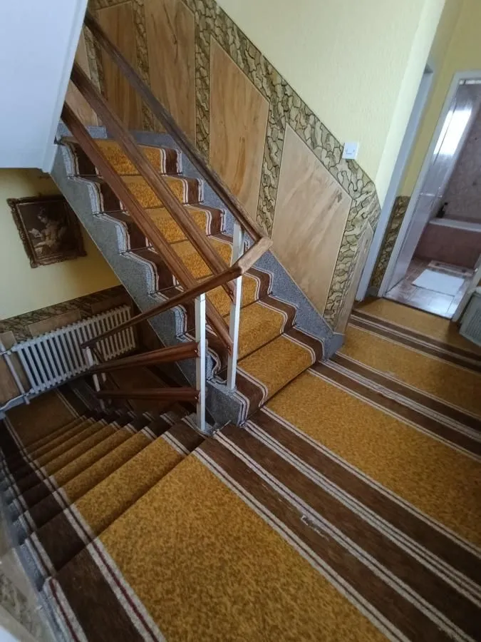 Prodaja, kuća, 190m², Salajka, Novi Sad Sve Podlokacije