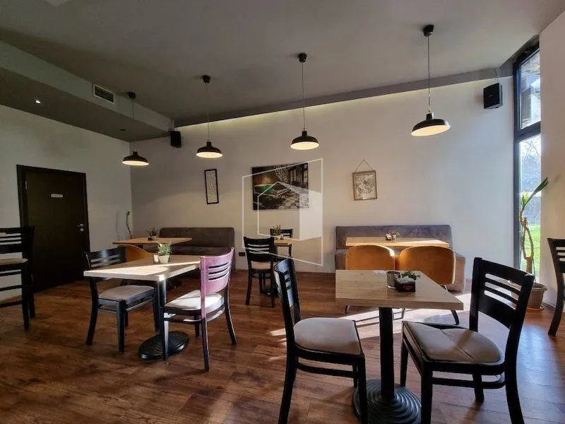 Sale, office space, 351m², Blok 5, Podgorica