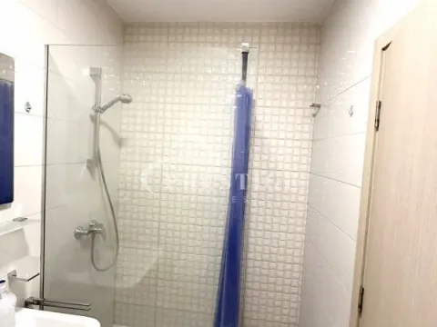 Izdavanje, jednosoban stan, 47m², City Kvart, Podgorica - image 7