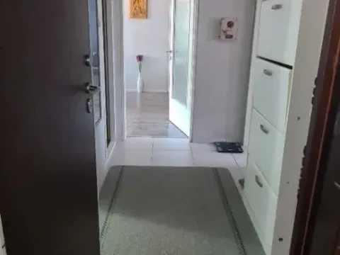 Prodaja, četvorosoban stan, 110m², Cetinje, Crna Gora - image 7