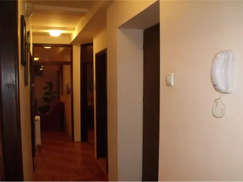 Sale, two bedroom apartment, 73m², Niš, Srbija - image 8