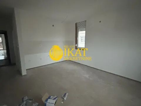 Prodaja, dvosoban stan, 49m², Novi Banovci, Stara Pazova