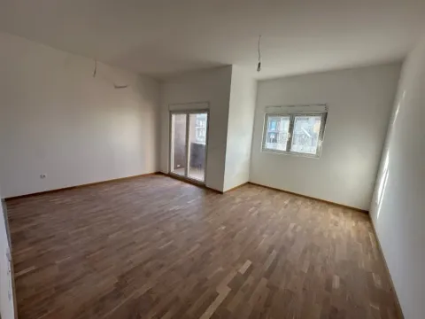 Prodaja, dvosoban stan, 72m², Zabjelo, Podgorica - image 1