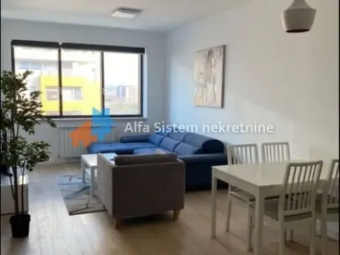 Stan in Novi Beograd Blok 67