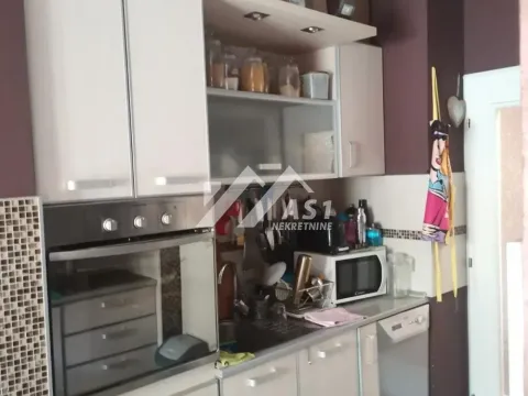 Izdavanje, dvosoban stan, 70m², Grbavica, Novi Sad Sve Podlokacije - image 3