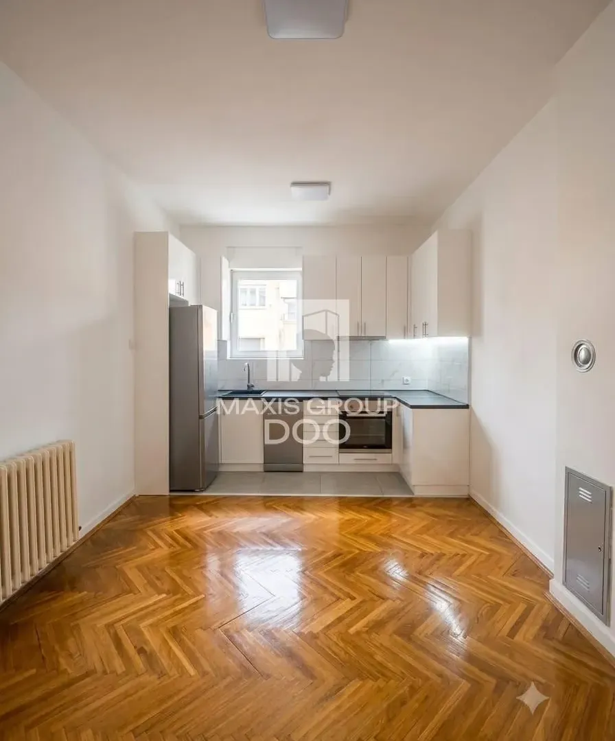 Sale, four bedroom apartment, 91m², Savski Venac, Beograd