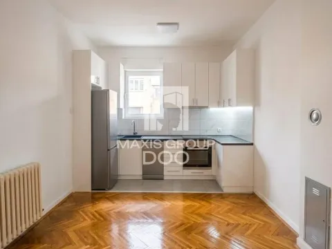 Sale, four bedroom apartment, 91m², Savski Venac, Beograd - image 13
