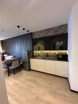 Moderna kuhinja sa trpezarijom u sklopu dnevnog boravka. - image 5