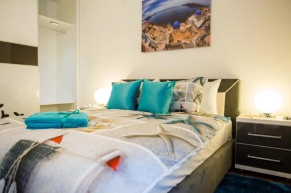 Rent, one bedroom apartment, 64m², Petrovac, Budva