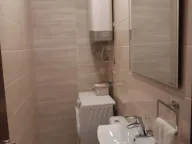 Izdavanje, dvosoban stan, 90m², Preko Morače, Podgorica - image 9