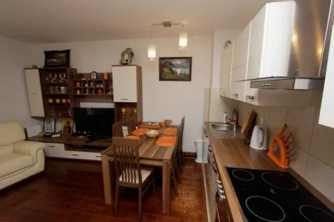 Sale, one bedroom apartment, 63m², Pržno, Budva - image 3