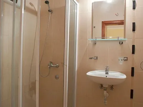 Sale, hospitality venue, 1723m², Buljarica, Budva - image 11