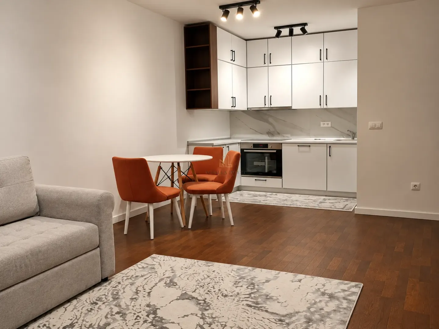 Izdavanje, jednosoban stan, 44m², Kod Capital Plaze, Podgorica