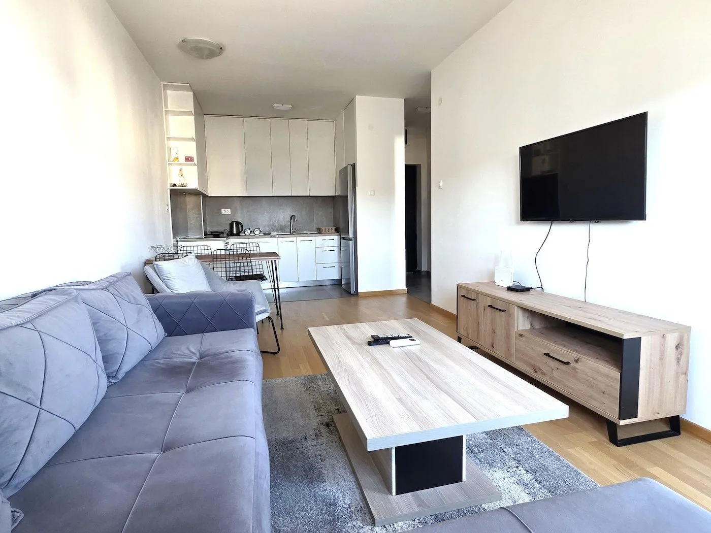 Izdavanje, stan, 45m², Pobrežje, Podgorica