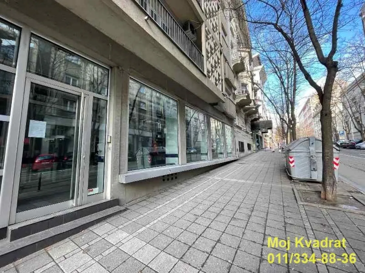Izdavanje, poslovni prostor, 130m², Vračar Centar, Vračar Sve Podlokacije