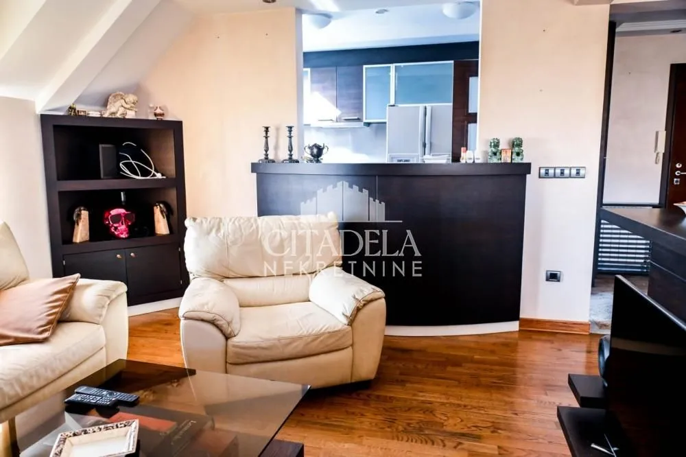 Sale, four bedroom apartment, 100m², Žarkovo, Beograd