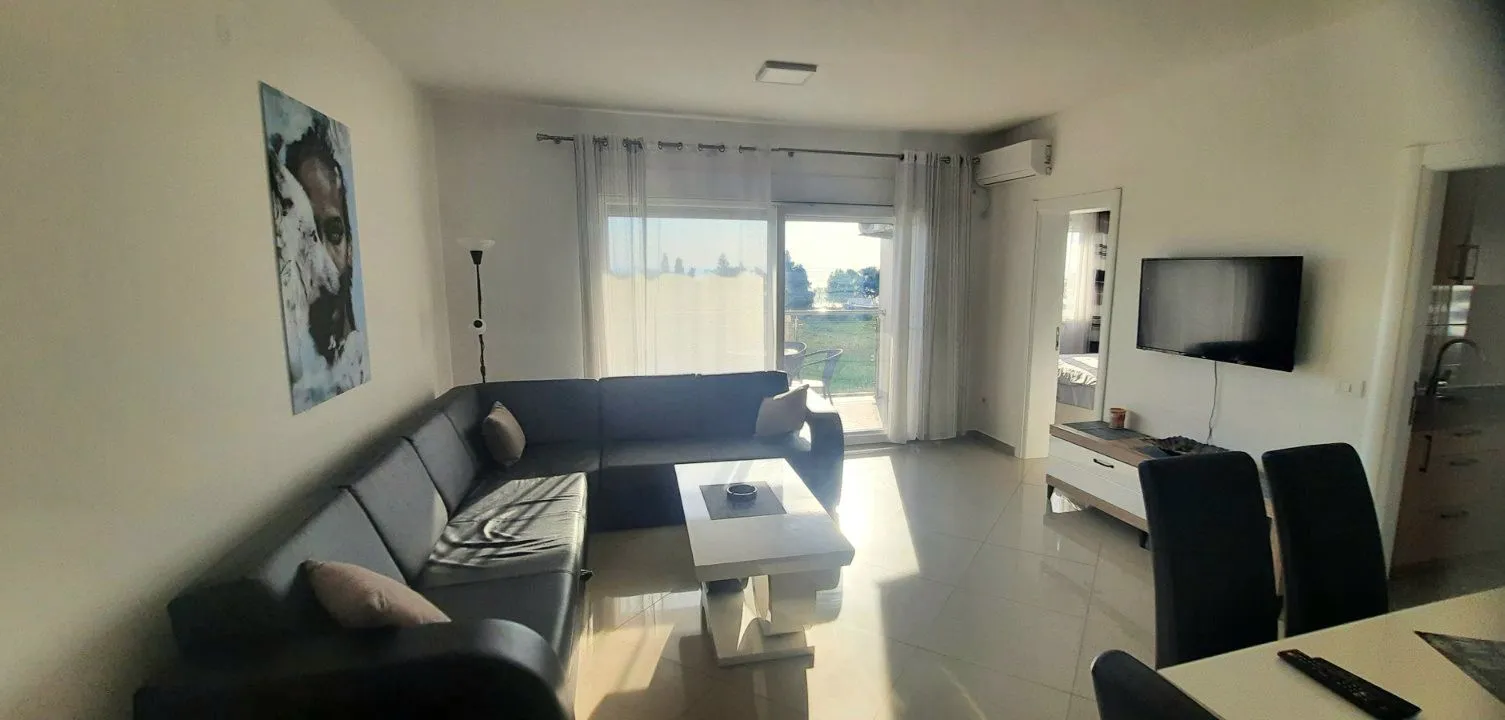 Rent, two bedroom apartment, 84m², Šušanj, Bar