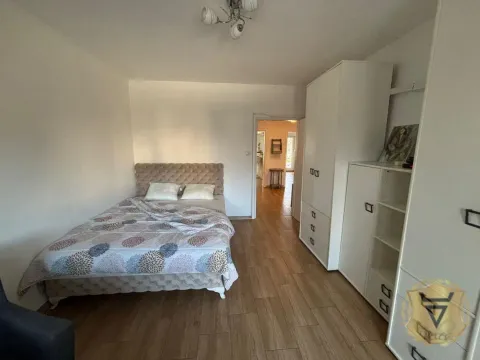 Izdavanje, trosoban stan, 84m², Voždovac Sve Podlokacije, Beograd - image 8