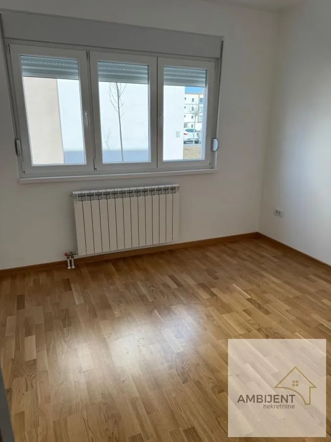 Izdavanje, dvosoban stan, 40m², Ledine, Beograd