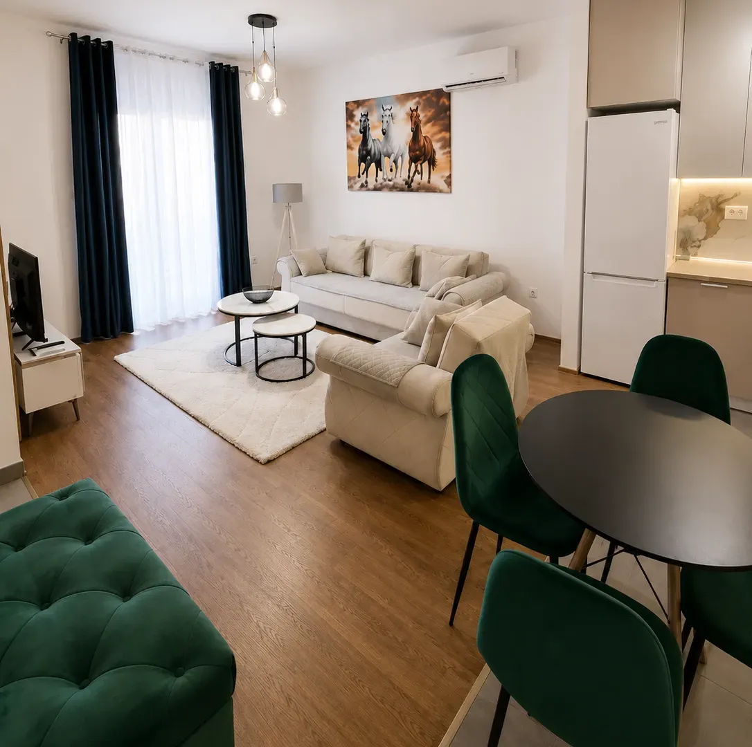 Izdavanje, jednosoban stan, 56m², Central Point, Podgorica
