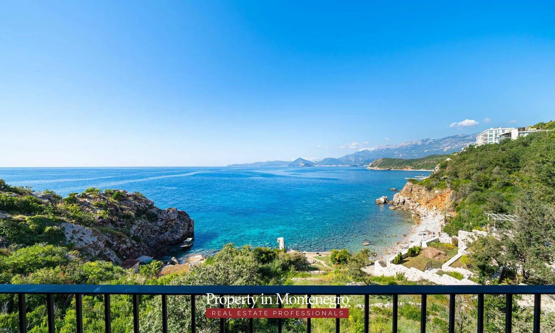 Sale, house, 310m², Rijeka Reževići, Budva