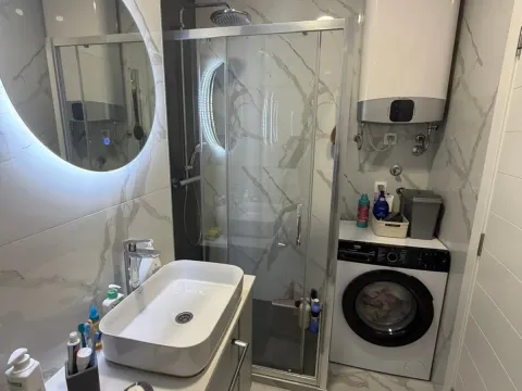 Prodaja, dvosoban stan, 64m², Stara Varoš, Podgorica - image 5