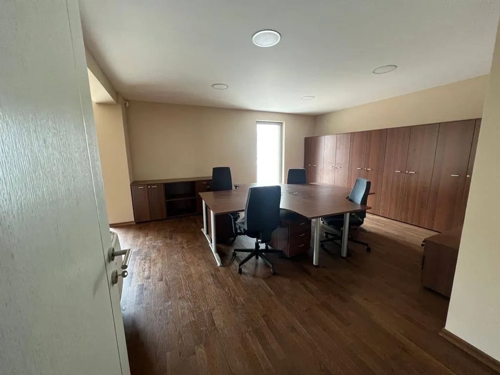Sale, office space, 214m², Stari Grad, Budva