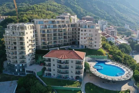 Rent, two bedroom apartment, 58m², Bečići, Budva - image 13