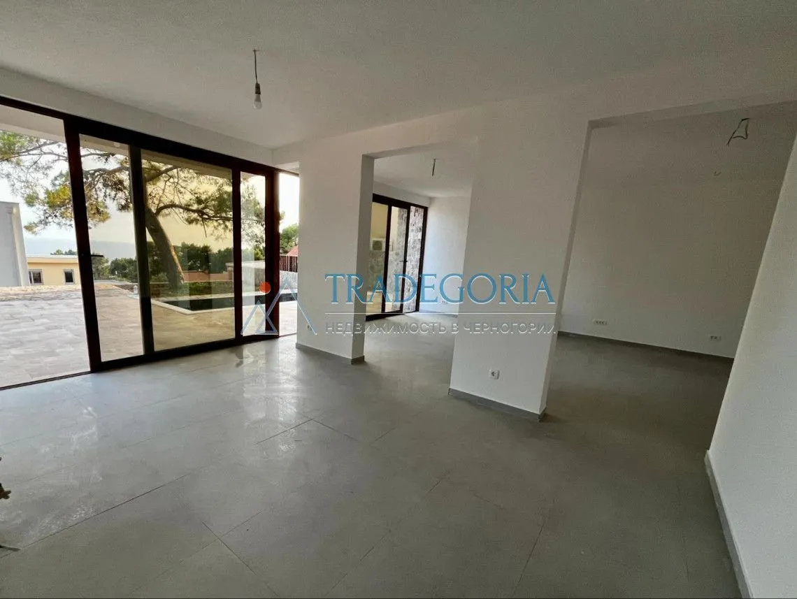 Prodaja, kuća, 292m², Bar, Crna Gora