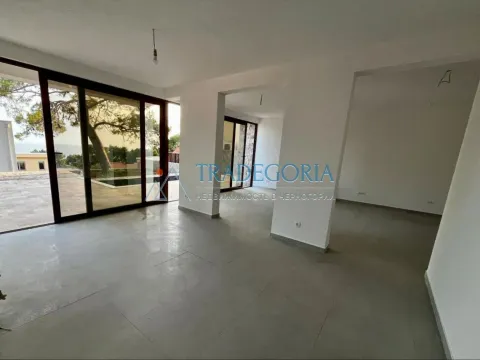Prodaja, kuća, 292m², Bar, Crna Gora - image 17