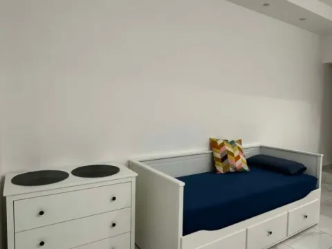 Stan-na-dan, garsonjera, 22m², Stari Aerodrom, Podgorica - image 4