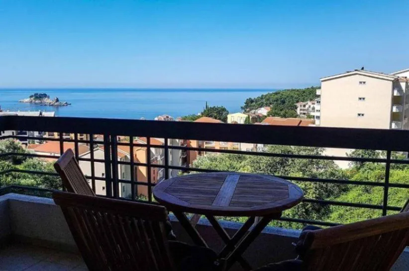 Sale, one bedroom apartment, 55m², Petrovac, Budva