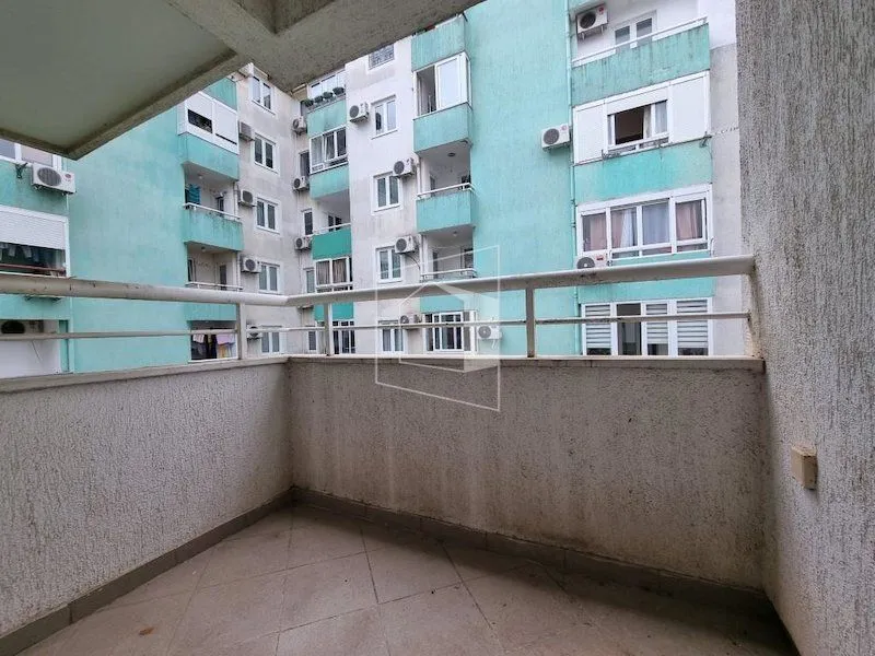 Rent, office space, 65m², Stari Aerodrom, Podgorica