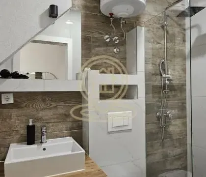 Prodaja, jednosoban stan, 32m², Centar, Vrnjačka Banja - image 9