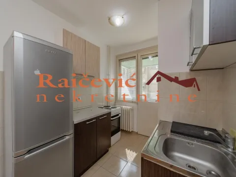 Prodaja, jednosoban stan, 38m², Kalenić Pijaca, Vračar Sve Podlokacije - image 10