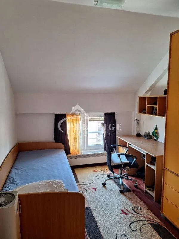 Prodaja, trosoban stan, 87m², Stari Aerodrom, Podgorica