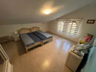 Izdavanje, kuća, 300m², Dobre Vode, Bar - image 7