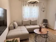 Izdavanje, dvosoban stan, 55m², Gornja Gorica, Podgorica - image 2