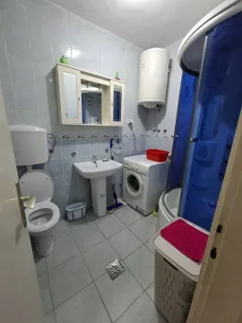 Izdavanje, dvosoban stan, 85m², Preko Morače, Podgorica - image 6