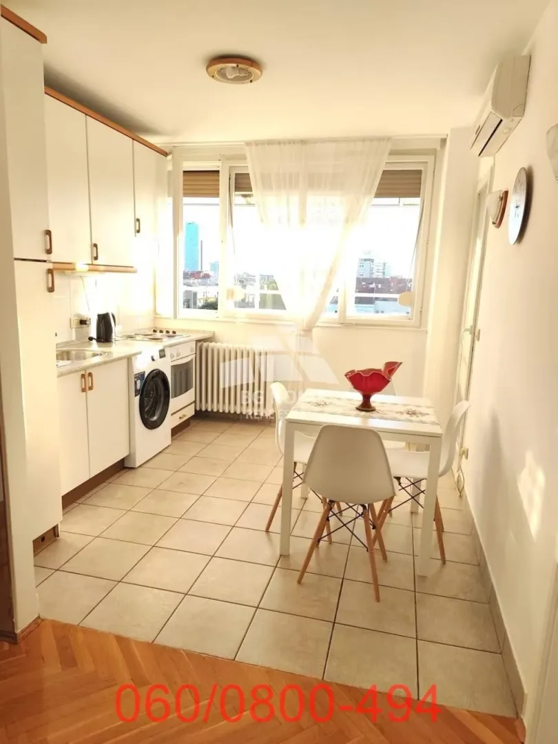 Sale, two bedroom apartment, 62m², Novi Beograd Blok 1 Fontana, Novi Beograd Sve Podlokacije