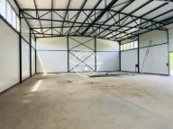 Izdavanje, poslovni prostor, 540m², Desimirovac, Kragujevac - image 11