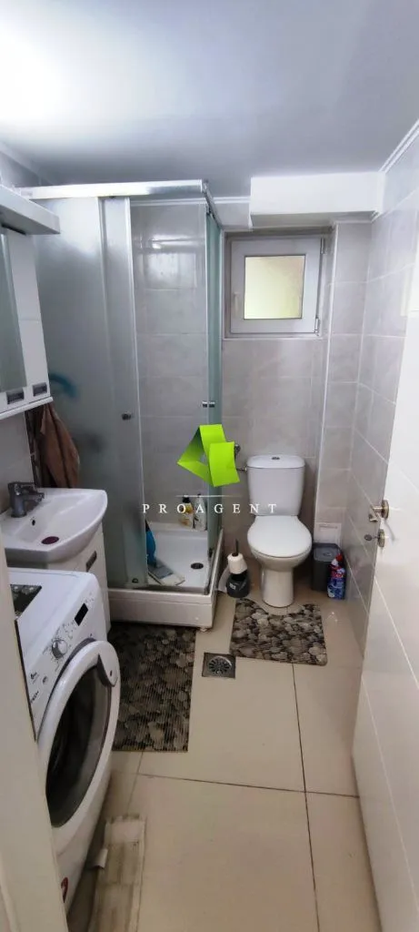 Prodaja, kuća, 280m², Gadžin Han, Srbija