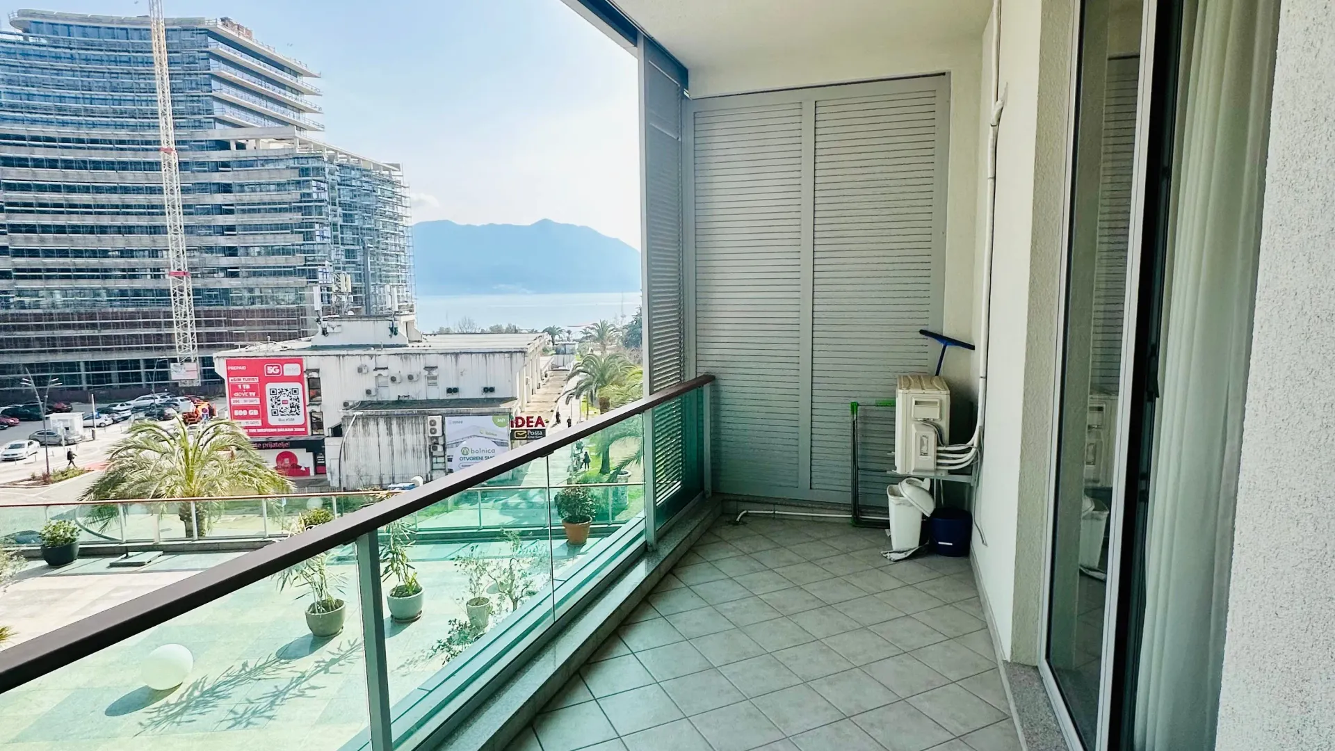 Rent, one bedroom apartment, 70m², Centar, Budva